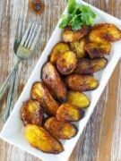 Fried Sweet Plantain Slices (Platanos Maduros Fritos) ~ Scrumptious sweet plantains slices fried to perfection. Simple and easy, this is the best appetizer or side dish for any meal.