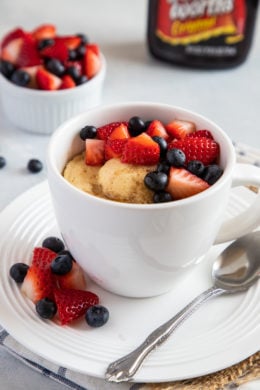 Easy pancake with berries breakfast in a mug