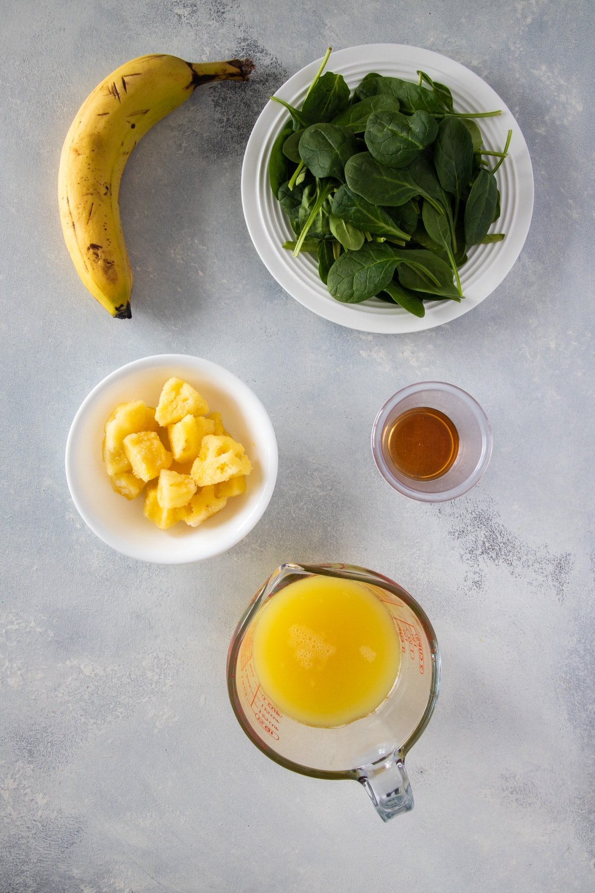 Pineapple and Spinach Smoothie My Dominican Kitchen