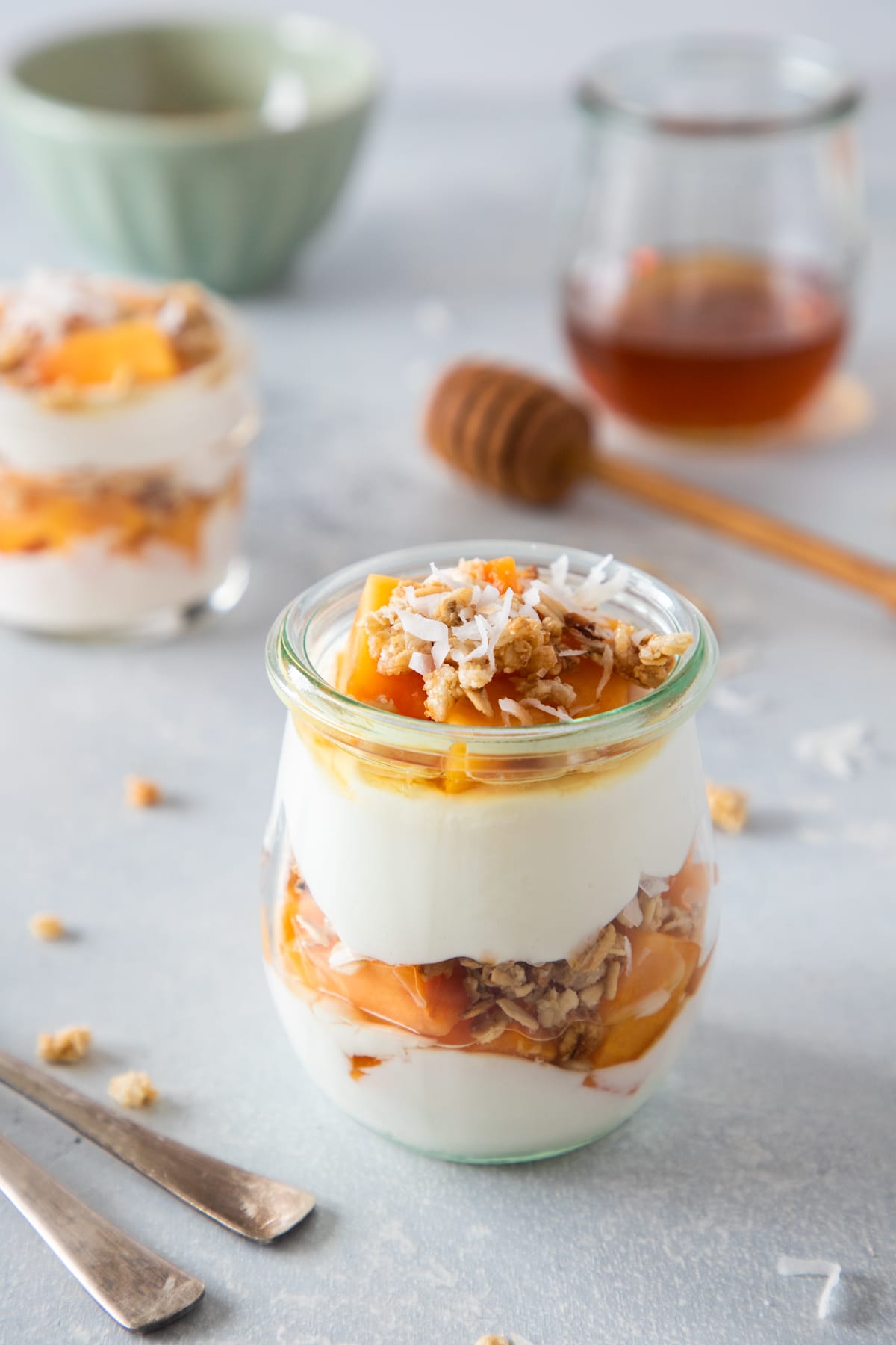 Greek Yogurt Parfait with Papaya | My Dominican Kitchen