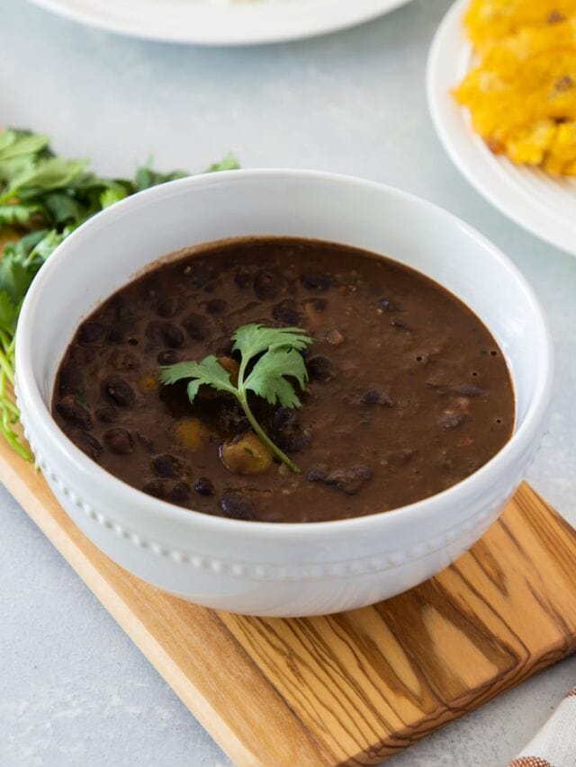 How to Make Dominican Black Bean Stew - My Dominican Kitchen