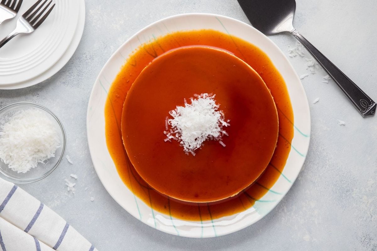 https://mydominicankitchen.com/wp-content/uploads/2022/02/Coconut-Flan-Horizontal-1.jpg